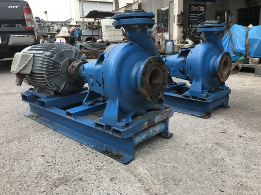 ขายชุดปั๊มน้ำหอยโข่ง Calpeda made in Italy  ชนมอเตอร์ 40HP. 380V 2900rpm. รอบเร็ว ขนาดเข้า 4นิ้ว ออก 3นิ้ว สภาพดี หมุนนิ่ม พร้อมใช้งาน มี 2ชุดครับ ราคาชุดละ 29,500 บาท