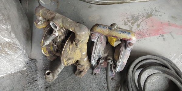 ปั้มไดอะแฟรม ใช้ลม ท่อ1นิ้ว ตามสภาพ