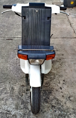 ขายรถป๊อป SUZUK I MOLET เพิ่งมาจากญี่ปุ่น