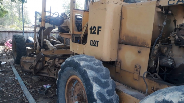CATERPILLAR 12F รถเกรดเดอร์ อุปกรณ์ครบใช้งานปกติดีครับ เครื่องยนต์เดิมๆปั๊มเดิมๆ ระบบไฮดรอลิกส์ใช้งานได้ดี เอกสารสัญญาซื้อขาย ราคาต่อรองได้ครับ CATERPILLAR 12F รถเกรดเดอร์ อุปกรณ์ครบใช้งานปกติดีครับ เครื่องยนต์เดิมๆปั๊มเดิมๆ ระบบไฮดรอลิกส์ใช้งานได้ดี เอกสารสัญญาซื้อขาย ราคาต่อรองได้ครับ