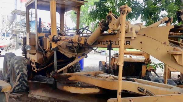 CATERPILLAR 12F รถเกรดเดอร์ อุปกรณ์ครบใช้งานปกติดีครับ เครื่องยนต์เดิมๆปั๊มเดิมๆ ระบบไฮดรอลิกส์ใช้งานได้ดี เอกสารสัญญาซื้อขาย ราคาต่อรองได้ครับ CATERPILLAR 12F รถเกรดเดอร์ อุปกรณ์ครบใช้งานปกติดีครับ เครื่องยนต์เดิมๆปั๊มเดิมๆ ระบบไฮดรอลิกส์ใช้งานได้ดี เอกสารสัญญาซื้อขาย ราคาต่อรองได้ครับ
