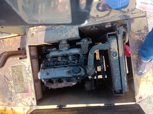 ฝากขาย แบคโฮ CAT E70 เอวมีขยับ ช่วงล่างต้องเก็บงาน ราคาต่อรองได้