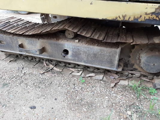 ฝากขาย แบคโฮ CAT E70 เอวมีขยับ ช่วงล่างต้องเก็บงาน ราคาต่อรองได้