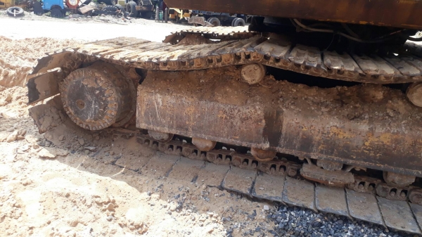 KOMATSU PC 200-3 เครื่องแน่นดีทำงานไม่โหลดพร้อมใช้งานได้เลย บอดี้สวยสภาพดีบูมอาร์มไม่มีแตก ช่วงล่างแน่นเฟลมไม่มีผุพร้อมทำงาน เอกสารสัญญาซื้อขาย ราคาต่อรองได้ครับ KOMATSU PC 200-3 เครื่องแน่นดีทำงานไม่โหลดพร้อมใช้งานได้เลย บอดี้สวยสภาพดีบูมอาร์มไม่มีแตก ช่วงล่างแน่นเฟลมไม่มีผุพร้อมทำงาน เอกสารสัญญาซื้อขาย ราคาต่อรองได้ครับ