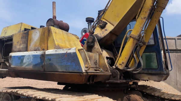 KOMATSU PC 200-3 เครื่องแน่นดีทำงานไม่โหลดพร้อมใช้งานได้เลย บอดี้สวยสภาพดีบูมอาร์มไม่มีแตก ช่วงล่างแน่นเฟลมไม่มีผุพร้อมทำงาน เอกสารสัญญาซื้อขาย ราคาต่อรองได้ครับ KOMATSU PC 200-3 เครื่องแน่นดีทำงานไม่โหลดพร้อมใช้งานได้เลย บอดี้สวยสภาพดีบูมอาร์มไม่มีแตก ช่วงล่างแน่นเฟลมไม่มีผุพร้อมทำงาน เอกสารสัญญาซื้อขาย ราคาต่อรองได้ครับ