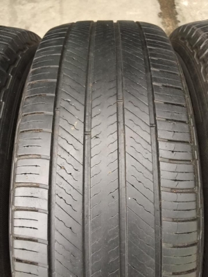 ล้อรีโว่17+มิชลิน265/65/17ปี16 ล้อสวยไร้ริ้วลอย ดอกยางใช้ได้อีกนาน ชุด4วง5900บ.โทร0879050181.ส่งได้