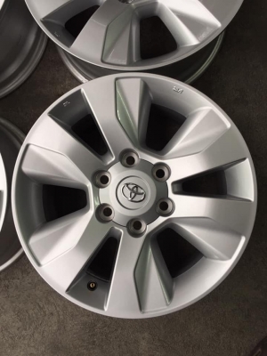 ล้อเดิมรีโว่17+น๊อต -ถอดป้ายแดง-ชุด4วง6000บ.โทร0879050181.ส่งได้ทั่วไทย ล้อเดิมรีโว่17+น๊อต -ถอดป้ายแดง-ชุด4วง6000บ.โทร0879050181.ส่งได้ทั่วไทย