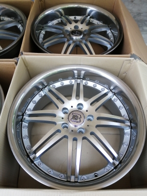 ล้อ19  สภาพสวย ไม่มีซ่อม ราคาไม่แพง