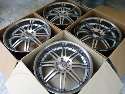 ล้อ19  สภาพสวย ไม่มีซ่อม ราคาไม่แพง