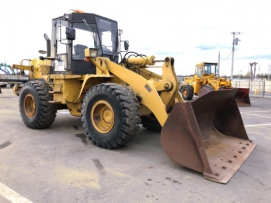 ขายรถตักล้อยาง ยี่ห้อ TCM รุ่น L26 ขายรถตักล้อยาง ยี่ห้อ TCM รุ่น L26