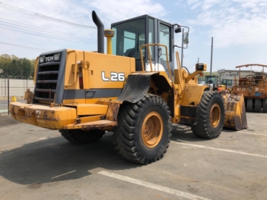 ขายรถตักล้อยาง ยี่ห้อ TCM รุ่น L26