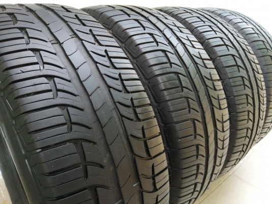 ยาง BF Goodrich 265 65 17 ปี18 ดอกเต็ม ไม่มีปะ เนื้อนิ่มๆ ราคาไม่แพง