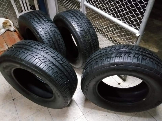 ยาง BF Goodrich 265 65 17 ปี18 ดอกเต็ม ไม่มีปะ เนื้อนิ่มๆ ราคาไม่แพง