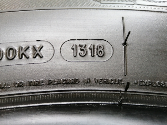 ยาง​ Michelin​ 265​ 65​ 17​ ปี18​ ดอก​เต็ม​ ใช้​ยาว​ ราคาไม่​แพง​