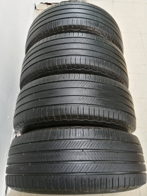 ยาง​ Michelin​ 265​ 65​ 17​ ปี18​ ดอก​เต็ม​ ใช้​ยาว​ ราคาไม่​แพง​