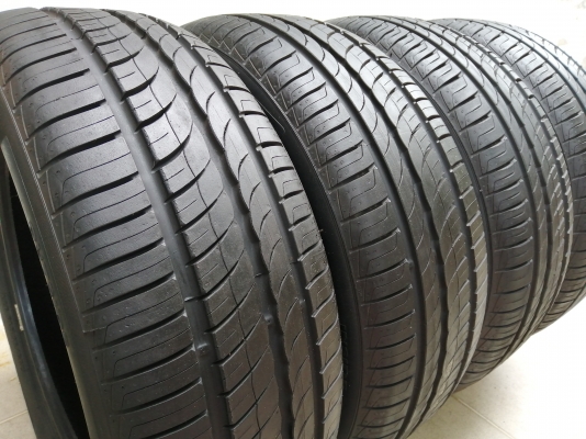 ยาง​น้องๆป้ายแดง​ PIRELLI​ 205 55 16​ กลางปี18 ดอกเต็ม​ เนื้อนิ่มๆ ไม่มีปะ ใช้ยาว ราคาไม่​แพง​