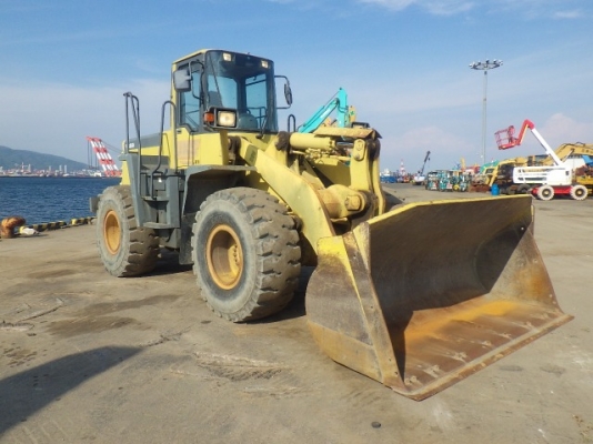 ขายรถตักล้อยาง KOMATSU WA350-3E นำเข้าเองจากญี่ปุ่น สภาพสวยพร้อมใช้ ถึงเร็วๆนี้ครับ