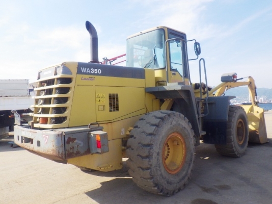 ขายรถตักล้อยาง KOMATSU WA350-3E นำเข้าเองจากญี่ปุ่น สภาพสวยพร้อมใช้ ถึงเร็วๆนี้ครับ