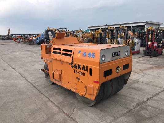 รถบดล้อยาง SAKAI TS-30H รถบดล้อยาง SAKAI TS-30H
