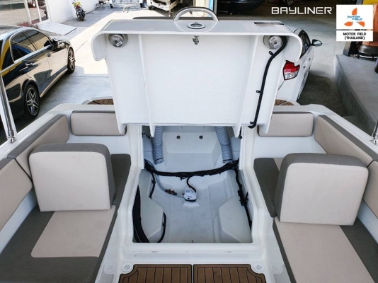 ราคาพิเศษ!! ลำสุดท้าย เรือใหม่ 2019 Bayliner VR4