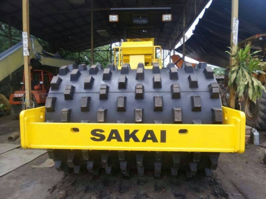 ขายรถบดSAKAI 10 ตันสั่นสะเทือน2เปลือก2เพลาไม่มีเอกสารราคา 850,000