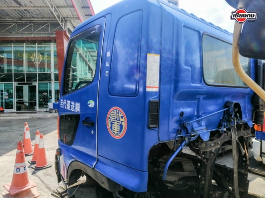 หัวเก๋ง HINO MEGA หัวกว้างสิบล้อ