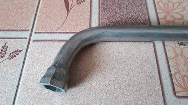 ประแจขันล้อ ของรถ VW Audi เบอร์ 17 ประแจขันล้อ ของรถ VW Audi เบอร์ 17