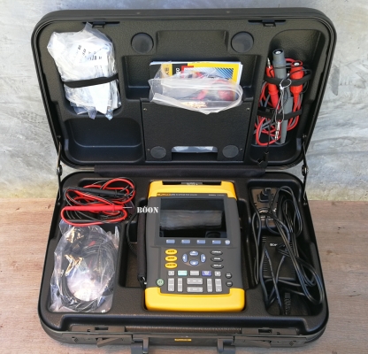 สินค้ามือสอง สโคปมิเตอร์จอสี FLUKE 225C Made in Netherlands 200 MHz, 2.5 GS/s ใช้ในงานเครือข่ายอุตสาหกรรม (Field Bus) รุ่นใหม่ล่าสุดจอสี สภาพสวย อุปกรณ์ตามรูป สินค้ามือสอง สโคปมิเตอร์จอสี FLUKE 225C Made in Netherlands 200 MHz, 2.5 GS/s ใช้ในงานเครือข่ายอุตสาหกรรม (Field Bus) รุ่นใหม่ล่าสุดจอสี สภาพสวย อุปกรณ์ตามรูป