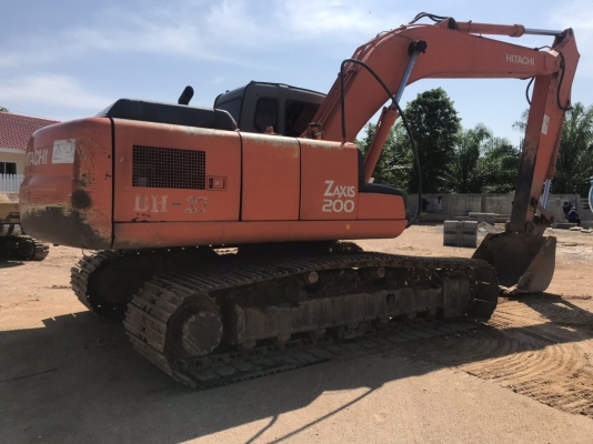 ขาย 1,195,000 HITACHI zx 200-1 japan เอกสารเล่มทะเบียน เครื่องดี ปั้มแรง เอวแน่น ช่วงล่างสวย รถสวยพร้อมใช้เอกสารพร้อมโอน รถอยู่ นครปฐม 090-772-3710 090-772-3708