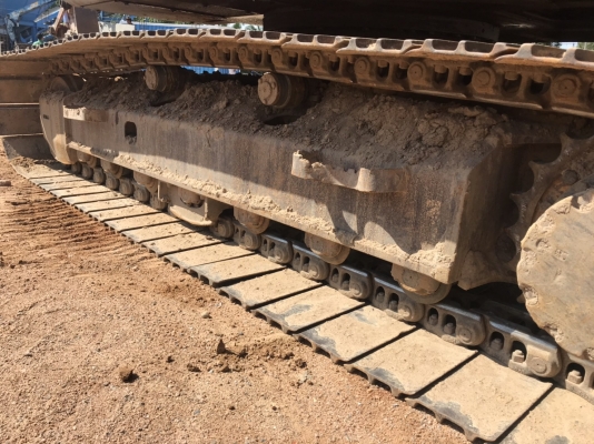 ขาย 1,195,000 HITACHI zx 200-1 japan เอกสารเล่มทะเบียน เครื่องดี ปั้มแรง เอวแน่น ช่วงล่างสวย รถสวยพร้อมใช้เอกสารพร้อมโอน รถอยู่ นครปฐม 090-772-3710 090-772-3708