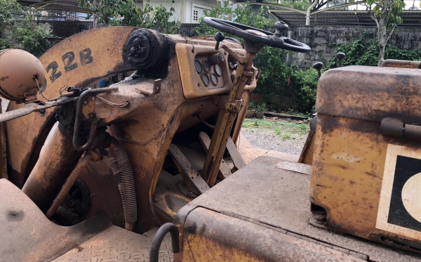 ขายรถตักล้อยาง CATERPILLAR 922B เครื่อง 80แรงม้า สวยๆเดิมๆเล่มทะเบียน สนใจโทร 081-970-1072 ขายรถตักล้อยาง CATERPILLAR 922B เครื่อง 80แรงม้า สวยๆเดิมๆเล่มทะเบียน สนใจโทร 081-970-1072