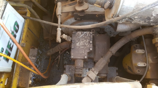 ขาย รถบดขนาด 3.5 ตัน เอวอ่อน ล้อเหล็กหน้า ยางหลัง สั่นทะเทือนได้ เครื่องยนต์ 3 สูบ รถพร้อมใช้งานครับ เอกสารใบซื้อขาย ขาย รถบดขนาด 3.5 ตัน เอวอ่อน ล้อเหล็กหน้า ยางหลัง สั่นทะเทือนได้ เครื่องยนต์ 3 สูบ รถพร้อมใช้งานครับ เอกสารใบซื้อขาย