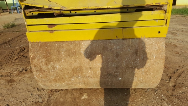 ขาย รถบดขนาด 3.5 ตัน เอวอ่อน ล้อเหล็กหน้า ยางหลัง สั่นทะเทือนได้ เครื่องยนต์ 3 สูบ รถพร้อมใช้งานครับ เอกสารใบซื้อขาย ขาย รถบดขนาด 3.5 ตัน เอวอ่อน ล้อเหล็กหน้า ยางหลัง สั่นทะเทือนได้ เครื่องยนต์ 3 สูบ รถพร้อมใช้งานครับ เอกสารใบซื้อขาย