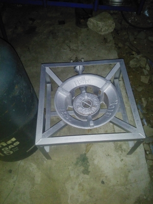 ถัง48โลพร้อมเตาแม่ค้าและวาวแก็สพร้อมใช้4500