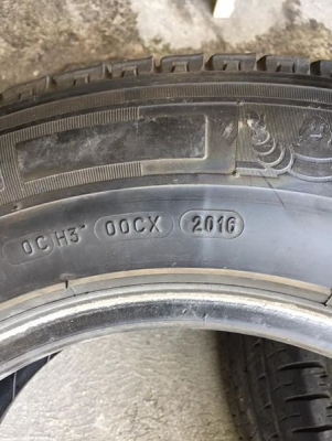 มิชลิน205/70/15ปี16 ไม่ปะไม่บวม ชุด2600บ.โทร0879050181.ส่งได้