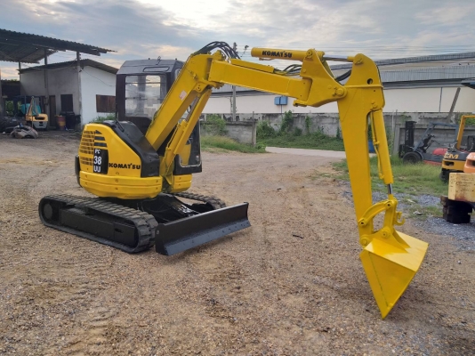 ขายรถแมคโค KOMATSU PC 38UU-2 เทียบเท่า PC40 แทรคยาง บูมออฟเซท คอนโทรลสั้น ไฟฟ้า ติอต่อ 098-7962549