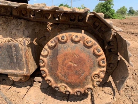 ขาย  365,000 บาท KOMATSU PC200-5  เครื่องเปลียน 6BD1-Turbo แรง ปั้มเดิมแรง แอร์เย็น โช่หนา เอวแน่น ตัวเดินเงียบ เอกสารชื้อขาย  รถอยู่  สุรินทร์ โทร 0610710295  สนใจ รายการสินค้า อื่นๆ ที่ เว็ปไชค์ Truck2Hand https://www.truck2hand.com/index.php?actions=co