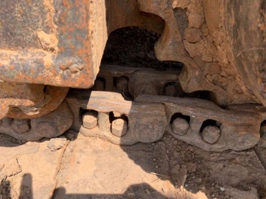 ขาย  365,000 บาท KOMATSU PC200-5  เครื่องเปลียน 6BD1-Turbo แรง ปั้มเดิมแรง แอร์เย็น โช่หนา เอวแน่น ตัวเดินเงียบ เอกสารชื้อขาย  รถอยู่  สุรินทร์ โทร 0610710295  สนใจ รายการสินค้า อื่นๆ ที่ เว็ปไชค์ Truck2Hand https://www.truck2hand.com/index.php?actions=co