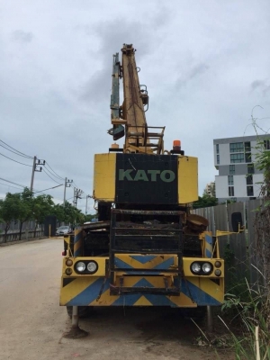 เครน 4 ล้อ 25 ตัน KATO KR25H-II สภาพพร้อมใช้ อุปกรณ์ครบ เอกสารเล่มทะเบียน  โทร 0610710295  สนใจ รายการสินค้า อื่นๆ ที่ เว็ปไชค์ Truck2Hand https://www.truck2hand.com/index.php?actions=content/search&amp;member_id=136193  Facebook ส่วนตัวทัก Http://www.fac