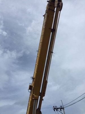 เครน 4 ล้อ 25 ตัน KATO KR25H-II สภาพพร้อมใช้ อุปกรณ์ครบ เอกสารเล่มทะเบียน  โทร 0610710295  สนใจ รายการสินค้า อื่นๆ ที่ เว็ปไชค์ Truck2Hand https://www.truck2hand.com/index.php?actions=content/search&amp;member_id=136193  Facebook ส่วนตัวทัก Http://www.fac