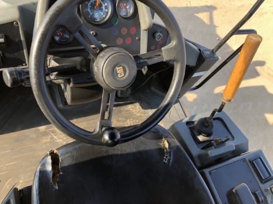 ขายรถตักล้อยาง CAT 910H ปี 2013 นำเข้าเองจากญี่ปุ่น สภาพสวยพร้อมใช้ มีVDOการทำงานครับ