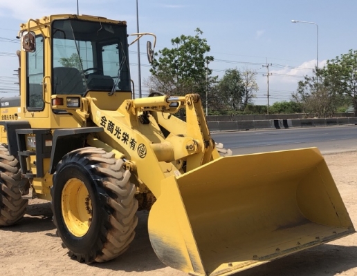 ขายรถตักล้อยาง KOMATSU WA100-3E นำเข้าเองจากญี่ปุ่น สภาพสวยพร้อมใช้ มีVDOการทำงานครับ