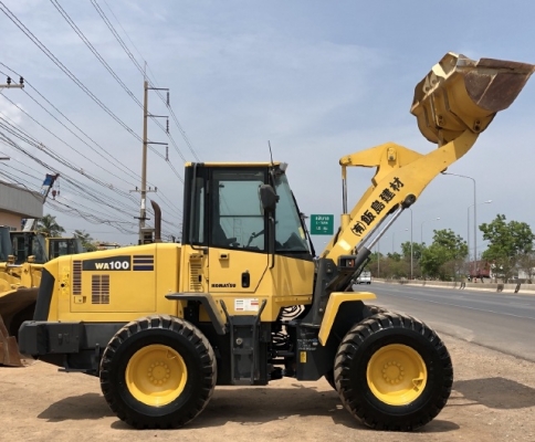 ขายรถตักล้อยาง KOMATSU WA100-5 (6,xxx ชั่วโมง) นำเข้าเองจากญี่ปุ่น สภาพสวยพร้อมใช้ มีVDOการทำงานครับ
