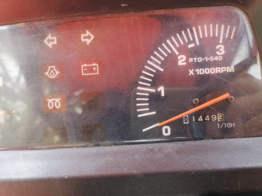 สินค้าเข้าใหม่คับ L3408 สวยๆ ใช้งาน1400ช.ม. ยางดี4เส้น ราคา200000บาท อุปกรณ์3ชิ้น สนใจติดต่อที่0906910337ต้า