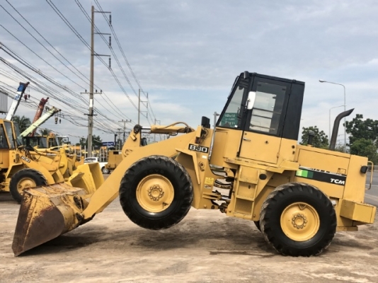 ขายรถตักล้อยาง TCM 830-2 (เท่าเทียบ WA100) (4,XXX ชั่วโมง) นำเข้าเองจากญี่ปุ่น สภาพสวยพร้อมใช้ มีVDOการทำงานครับ