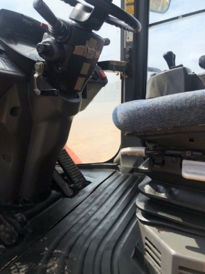 ขายรถตักล้อยาง HITACHI ZW310-A นำเข้าเองจากญี่ปุ่น สภาพสวยพร้อมใช้ มีVDOการทำงานครับ ขายรถตักล้อยาง HITACHI ZW310-A นำเข้าเองจากญี่ปุ่น สภาพสวยพร้อมใช้ มีVDOการทำงานครับ