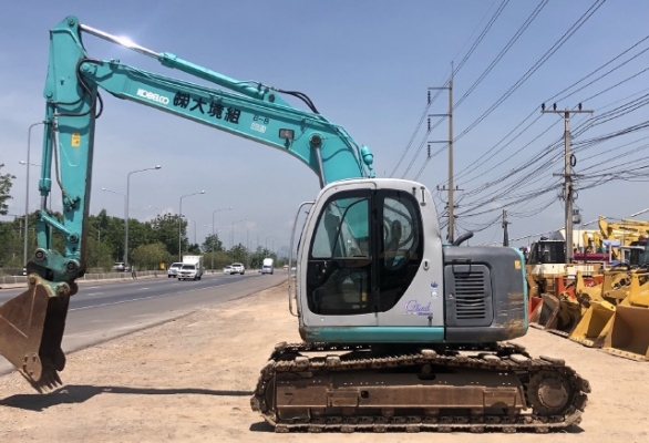 ขายรถขุด KOBELCO SK135SR มีลายหัวกระแทก นำเข้าเองจากญี่ปุ่น สภาพสวยพร้อมใช้ มีVDOการทำงานครับ ขายรถขุด KOBELCO SK135SR มีลายหัวกระแทก นำเข้าเองจากญี่ปุ่น สภาพสวยพร้อมใช้ มีVDOการทำงานครับ