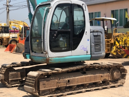 ขายรถขุด KOBELCO SK135SR มีลายหัวกระแทก นำเข้าเองจากญี่ปุ่น สภาพสวยพร้อมใช้ มีVDOการทำงานครับ ขายรถขุด KOBELCO SK135SR มีลายหัวกระแทก นำเข้าเองจากญี่ปุ่น สภาพสวยพร้อมใช้ มีVDOการทำงานครับ