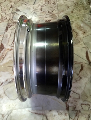 ขายล้อแม็กซ์ W WORK ขอบ 18" 5 รู 114.3 กว้าง 8" ET39