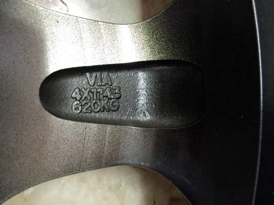 ขายล้อแม็กซ์ W WORK ขอบ 18" 5 รู 114.3 กว้าง 8" ET39